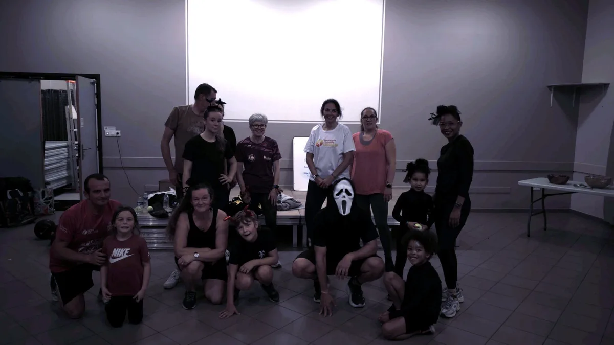 Photo de groupe de la séance Halloween Ternois Fitness
